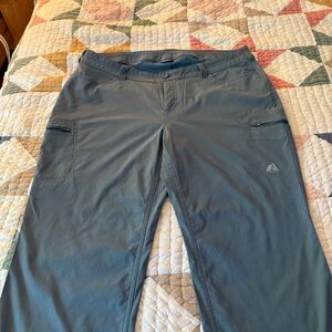 Eddie Bauer Women’s Plus  First Ascent Guide Pro Pant